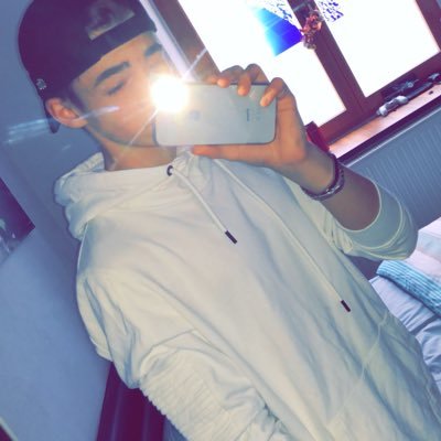 Profile Picture of Marc Bühler (@marcbuehler444) on Twitter