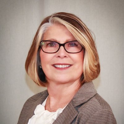 Profile Picture of Beverly Fowler (@grammybea21) on Twitter