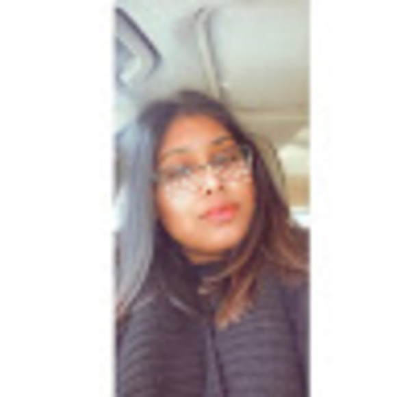 Profile Picture of Anissa Singh (@anissasingh843) on Poshmark