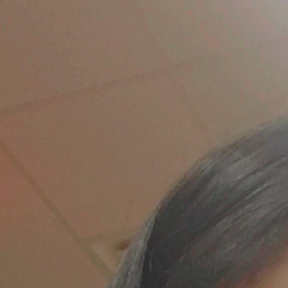 Profile Picture of Paula Montes (@pauladolvera) on Poshmark