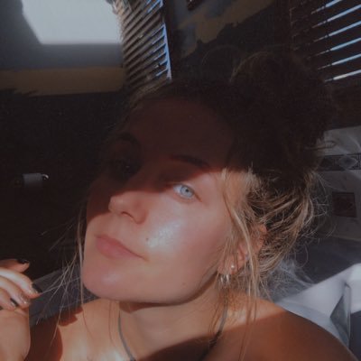 Profile Picture of Carly Shaw (@carlyyy_shawww) on Twitter