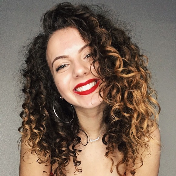 Profile Picture of Lydia Grace (@lydiagrace5280) on Poshmark