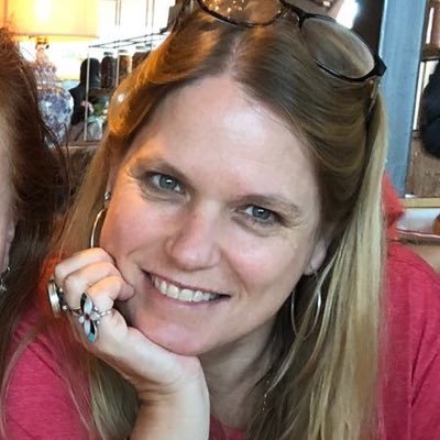 Profile Picture of Dr. Lynne Sampson (@Lynne_A_Sampson) on Twitter