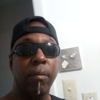Profile Picture of Dennis Moody (@DennisM20212924) on Twitter