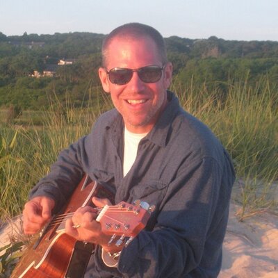 Profile Picture of David Caruso (@carusod) on Twitter