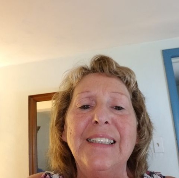 Profile Picture of Judy Ryon (@judyryon) on Poshmark