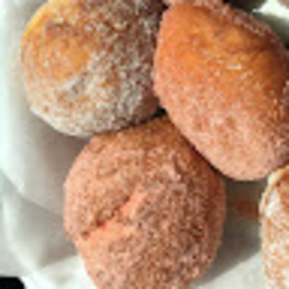 Profile Picture of Tori Bickley (@tori_bickley) on Poshmark