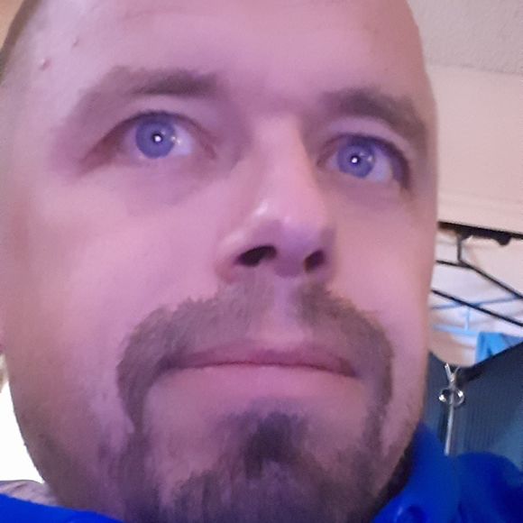 Profile Picture of James Balmer (@jamesbalmer043) on Poshmark