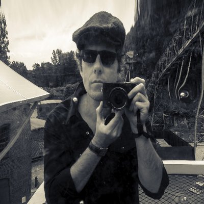 Profile Picture of Nick Johnson (@CrouchingCamera) on Twitter