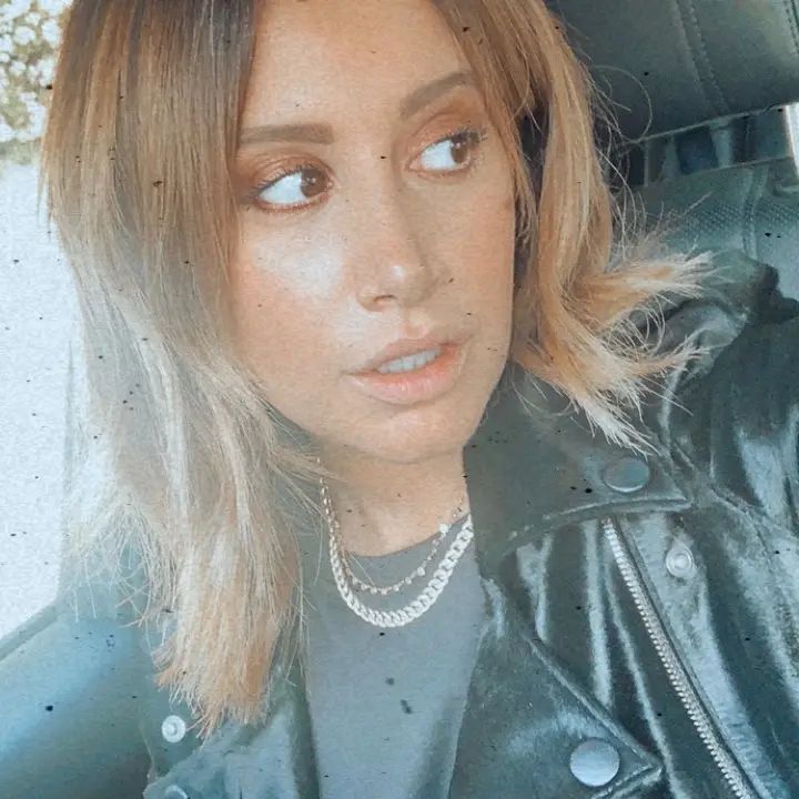 Profile Picture of Sarah.Webb (@sarahwebbcyier) on Tiktok