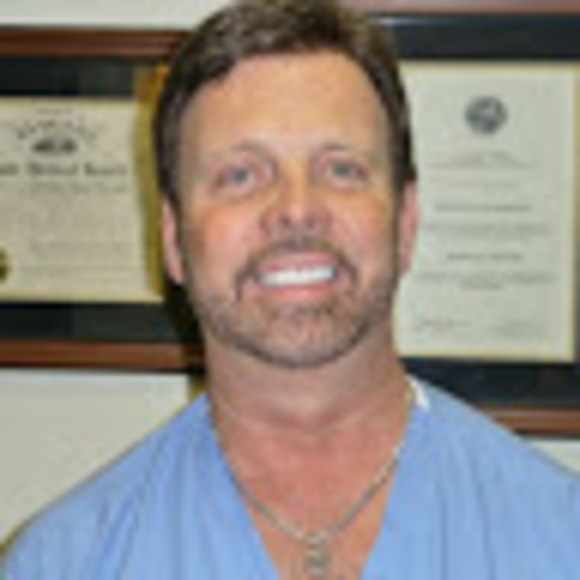 Profile Picture of Thomas Durnell (@durnelth1) on Poshmark