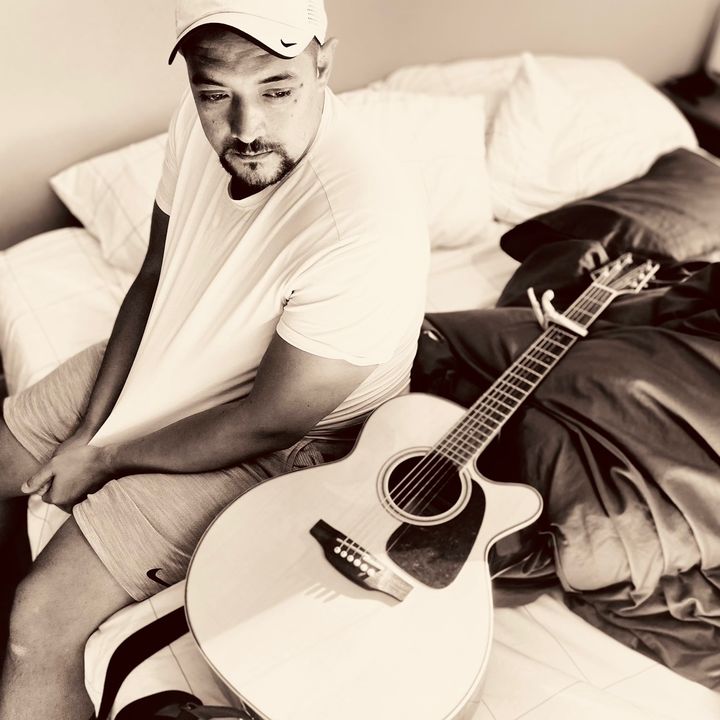 Profile Picture of Stephen Henderson (@stephenhmusic) on Tiktok
