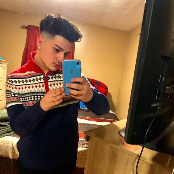 Nick Miranda - Poshmark Profile Picture of Nick Miranda (@nmiranda416) on Poshmark