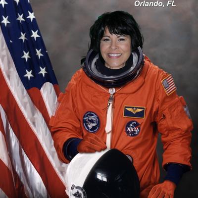Profile Picture of Pamela Pena (@pampena7776) on Twitter
