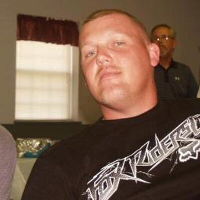 Profile Picture of Dustin Gary (@dgary17) on Twitter