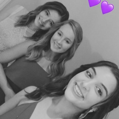 Profile Picture of Lucy Crenshaw (@lucy65687355) on Twitter