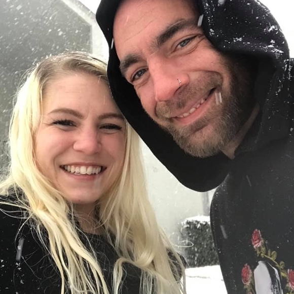 Profile Picture of Greg Dyess (@gregdyess) on Poshmark