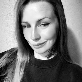 Profile Picture of Kimberly Karels (@dolfijntjen1) on Pinterest