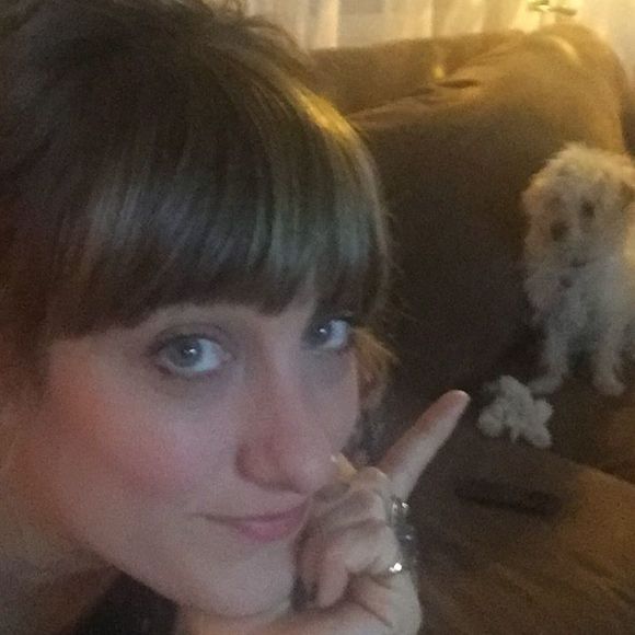 Profile Picture of Annie Edmonds (@annieedmonds) on Poshmark