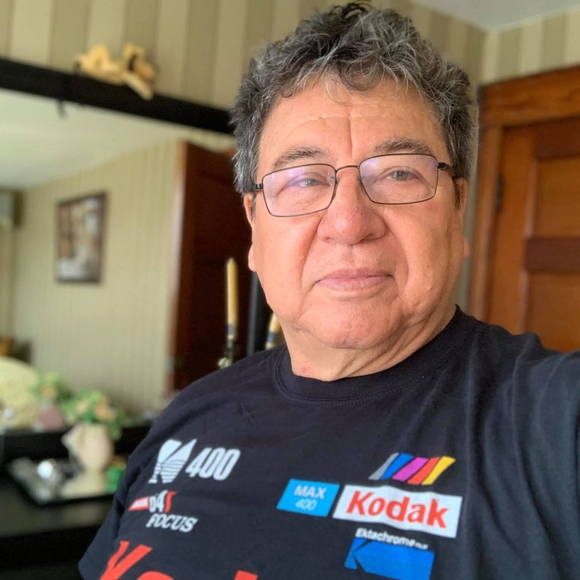 Profile Picture of Victor Rivera (@victorrivera643) on Poshmark