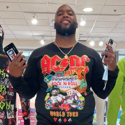 Profile Picture of Plustax365 (@marcearl1) on Twitter