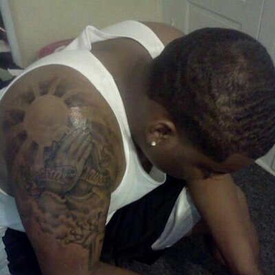 Profile Picture of Calvin Winston (@BigCalvin_13) on Twitter