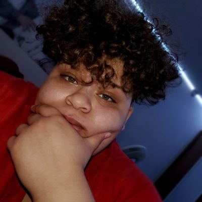 Profile Picture of Chris Bryant (@ChrisRossBryant) on Twitter