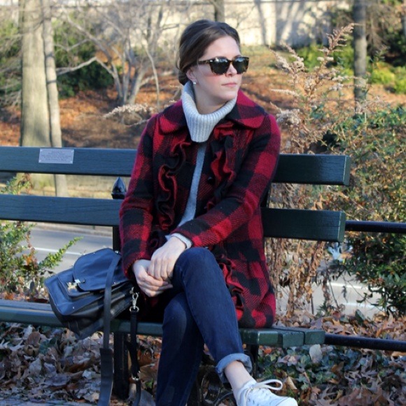 Profile Picture of Christin Schindewolf (@withach) on Poshmark