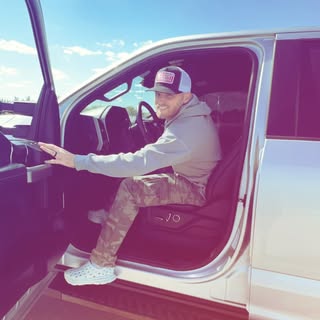 Profile Picture of Brian Robertson (@brianrobertson) on Instagram