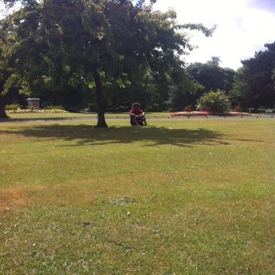 Profile Picture of John Hinds (@Johnyboyh) on Twitter