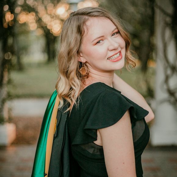 Profile Picture of Riley Rhoton (@rileyrhoton1) on Poshmark