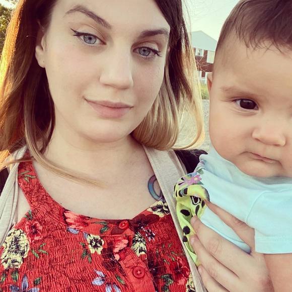 Profile Picture of Arianna Dubicki (@ariannadubicki) on Poshmark