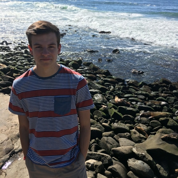 Profile Picture of Brayden Gesick (@braydengesick) on Poshmark