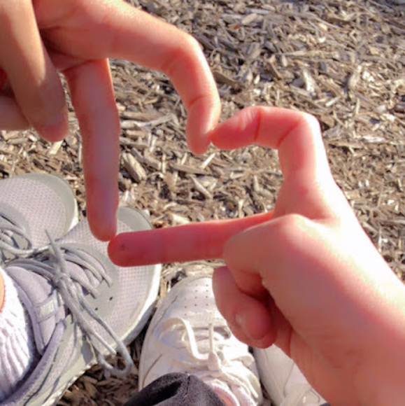 Cami Mineau - Poshmark Profile Picture of Cami Mineau (@camimineau212) on Poshmark