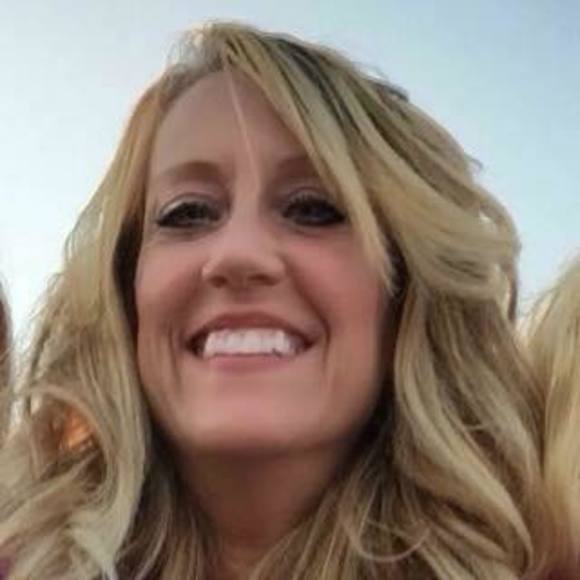 Profile Picture of Lisa Conrad-ferranti (@lisa_cf) on Poshmark