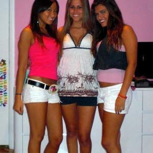 Profile Picture of Eunnice Hunter (@mrs_ryanhunter) on Myspace