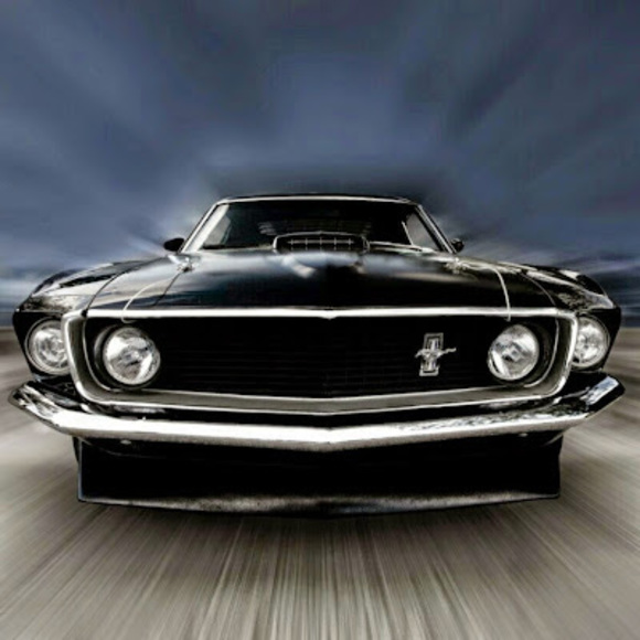 Profile Picture of Bill James (@billjames5000) on Poshmark