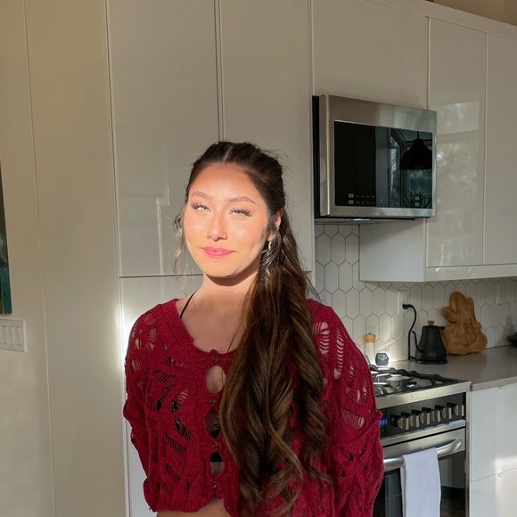 Miko Sarmadi - Poshmark Profile Picture of Miko Sarmadi (@mikosarmadi) on Poshmark