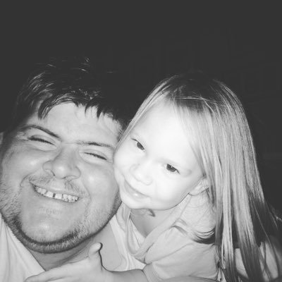 Profile Picture of Chris Rathke (@B1GWEASEL) on Twitter