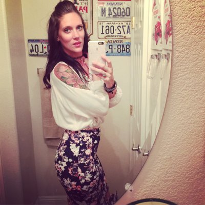Profile Picture of Andrea Holden (@putnam_43_05) on Twitter