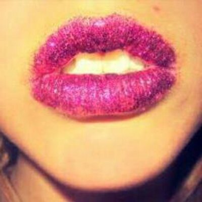 Profile Picture of Paula Aguilera (@paulaaguilera20) on Twitter