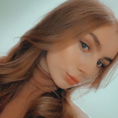 Profile Picture of Lauren Downey (@laurendowney_x) on Twitter