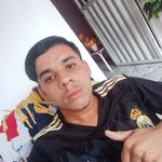 Profile Picture of james (@vanieres2022) on Instagram