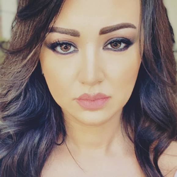 Profile Picture of Ramona Beaini (@ramona336) on Poshmark