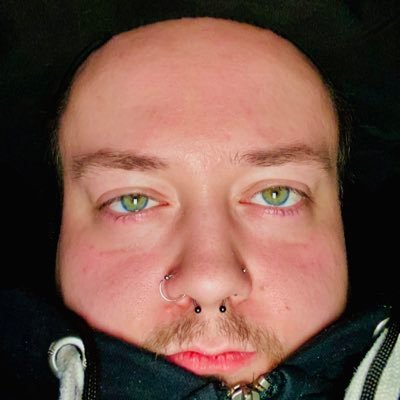 Profile Picture of Tom Nooks Plug (@ZhaloDubs) on Twitter