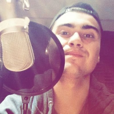 Profile Picture of Eric Paredes Zapata (@ericparedesz) on Twitter