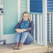 Profile Picture of Paula Simmons (@paulahops) on Youtube