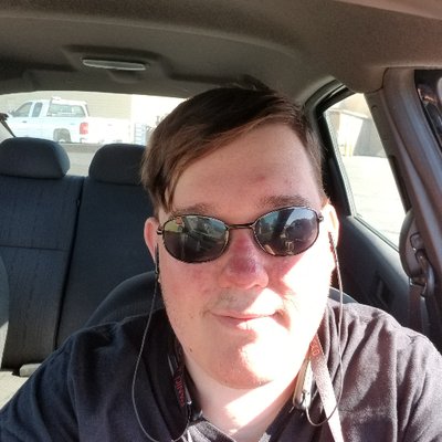 Profile Picture of Dylan J Flagg (@MrTechnoFixIt) on Twitter