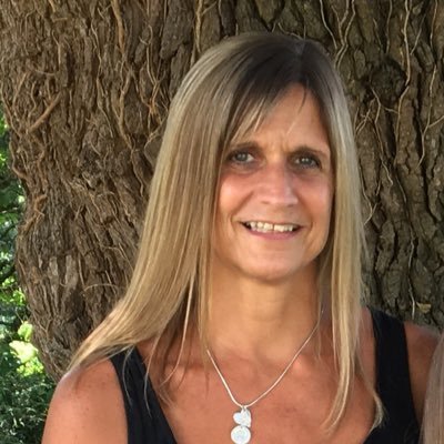 Profile Picture of Jane Warner (@JaneWarner70) on Twitter