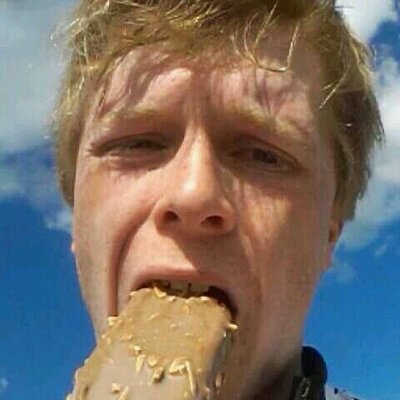 Profile Picture of Charles Andrews (@CharlesChaz) on Twitter